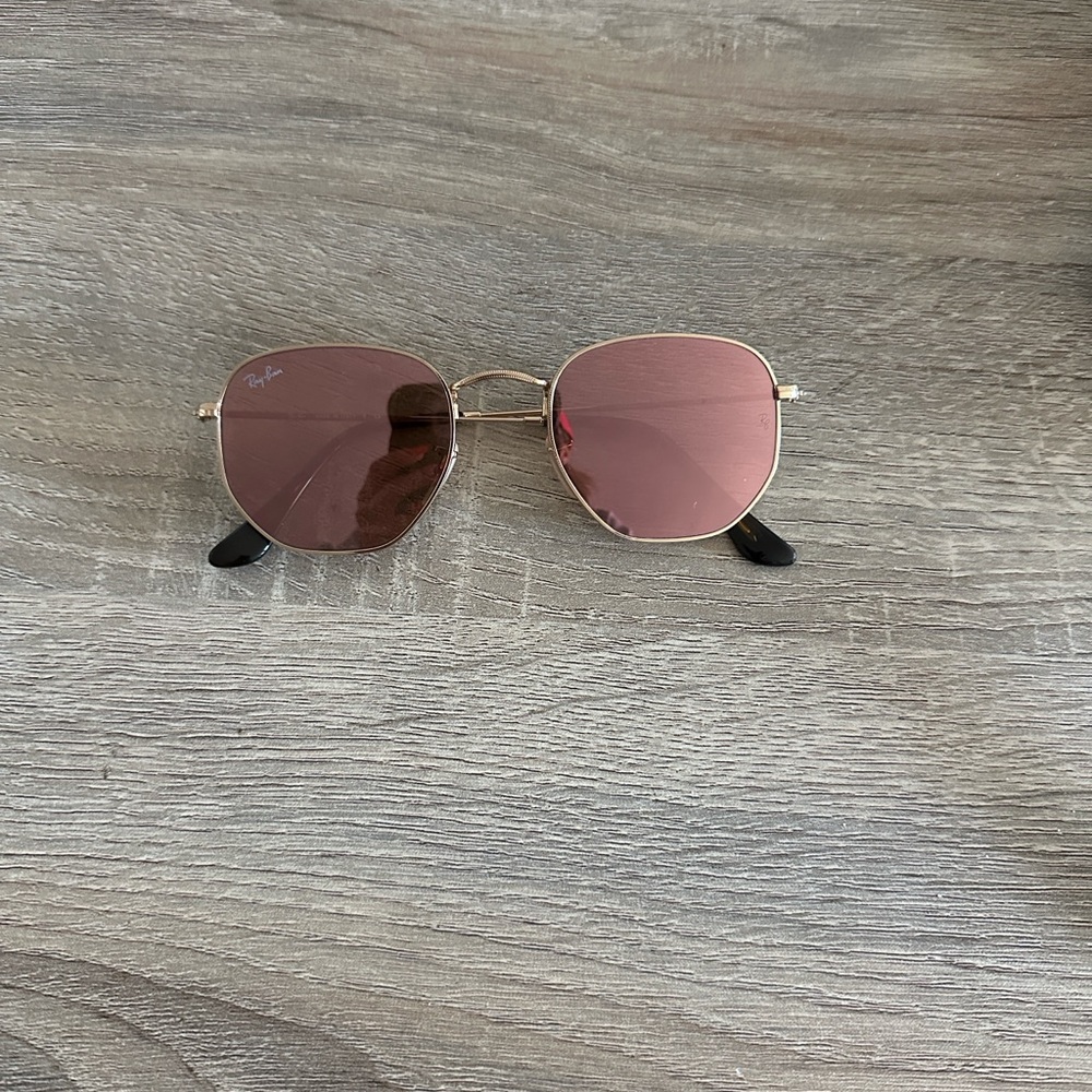 Ray-Ban Gold Frame Sunglasses with Rose Lenses